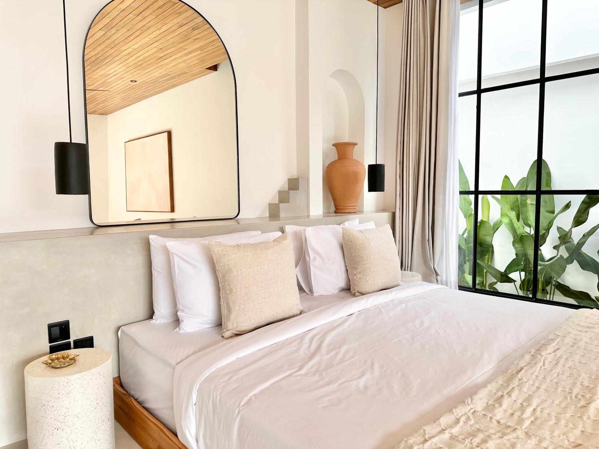 Uluwatu The Suites By The Young Villas מראה חיצוני תמונה